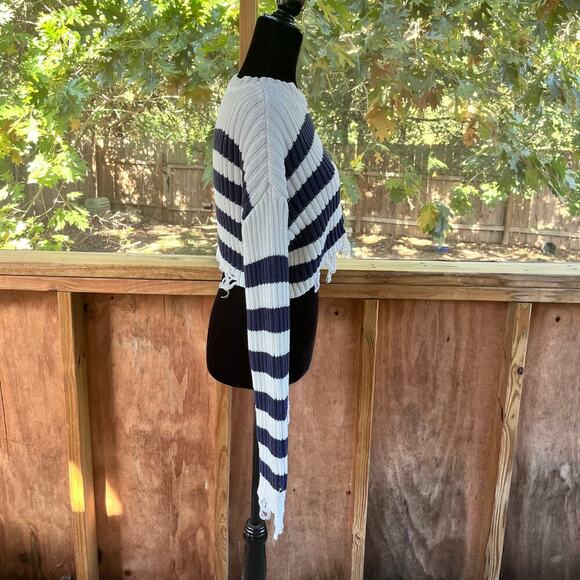 Zara Women's Navy And White Striped Cropped Distressed Sweater Size S - Picture 2 of 9